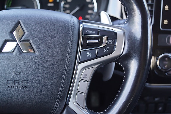Mitsubishi Outlander 24 of 30
