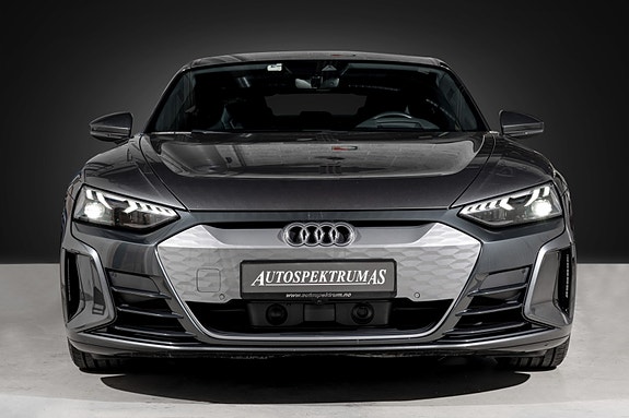 Audi e-tron GT 3 of 30