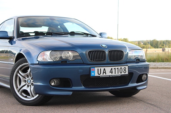 BMW 330Ci 3 of 17