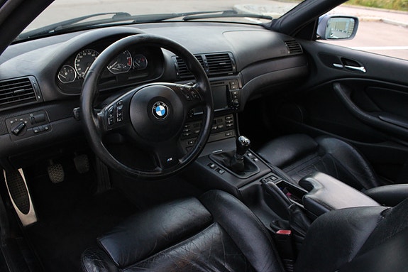 BMW 330Ci 11 of 17