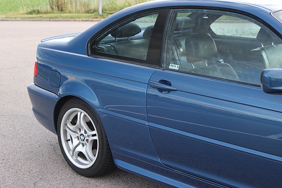 BMW 330Ci 5 of 17
