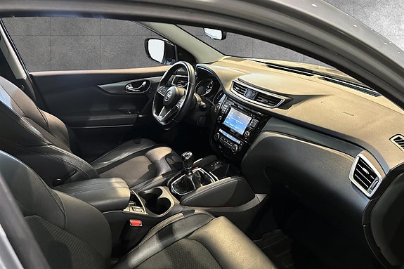 Nissan Qashqai 15 of 15