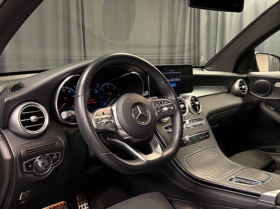 Mercedes-Benz GLC220 d 21 of 30