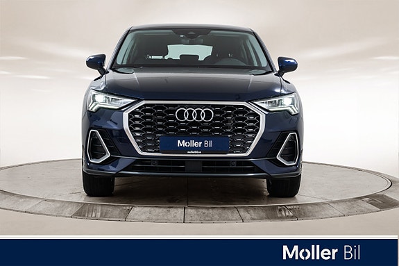 Audi Q3 8 of 22