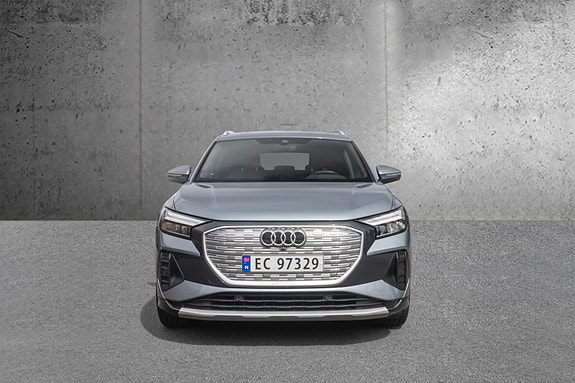 Audi Q4 e-tron 2 of 30