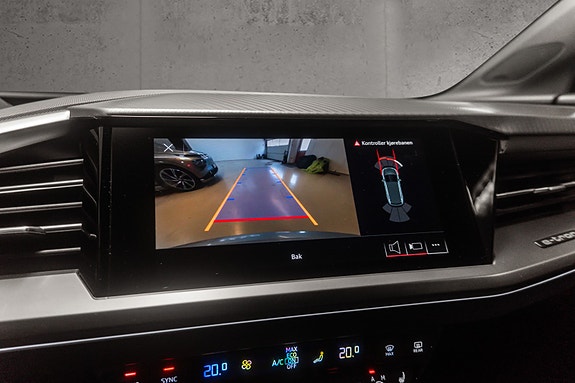 Audi Q4 e-tron 29 of 30