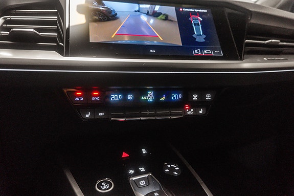 Audi Q4 e-tron 27 of 30
