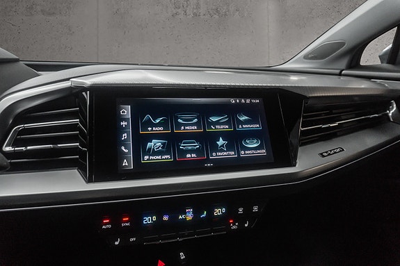 Audi Q4 e-tron 28 of 30