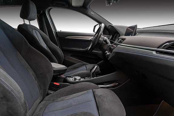 BMW X2 24 of 28