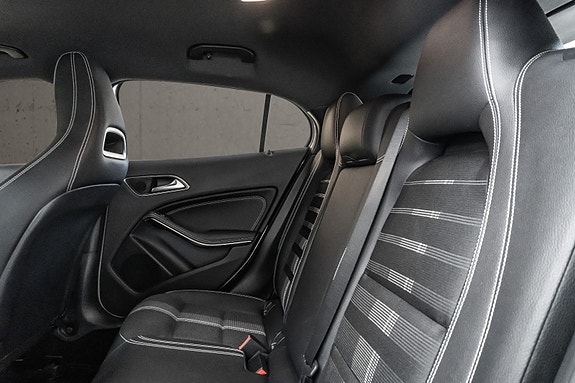 Mercedes-Benz GLA220 d 18 of 30
