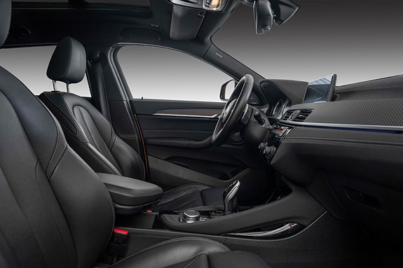 BMW X2 25 of 29
