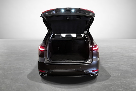 Mazda CX-60 7 of 28