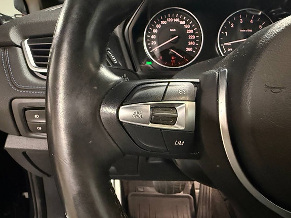 BMW 225xe 21 of 30