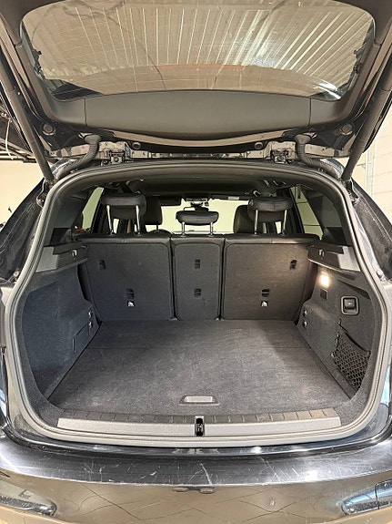 BMW 225xe 6 of 30