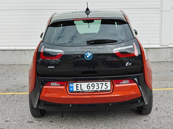 BMW i3 10 of 27