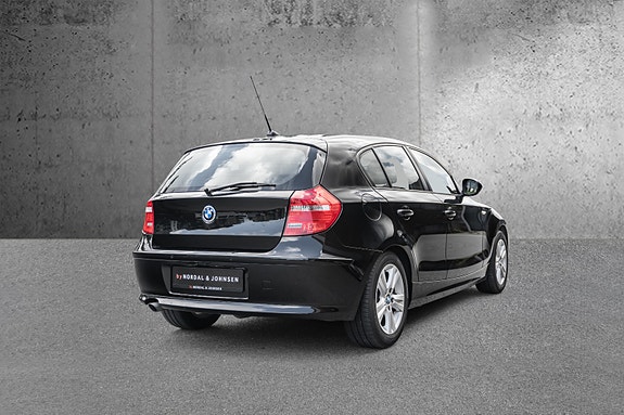 BMW 116d 5 of 24