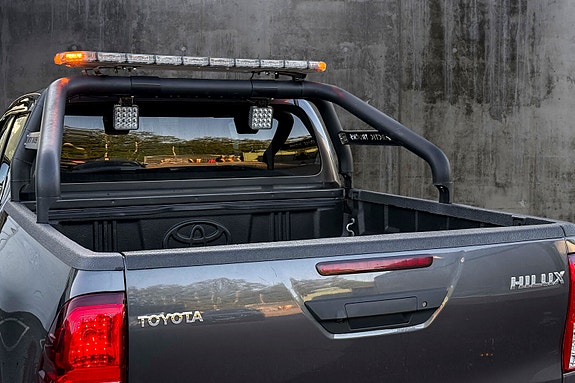 Toyota HiLux 11 of 20