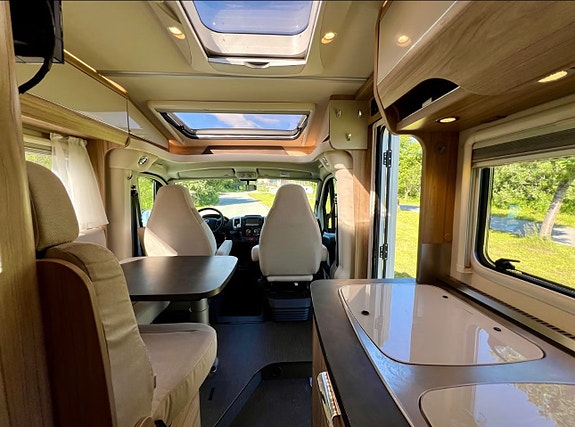 Hymer Ext 588 14 of 19