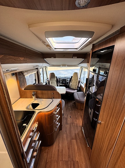 Hymer B 678 DL 9 of 30