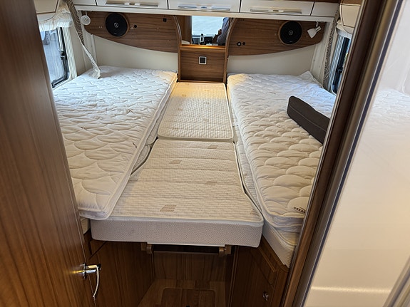 Hymer B 678 DL 28 of 30