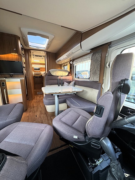 Hymer B 678 DL 12 of 30