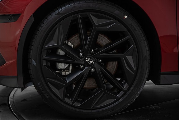 Hyundai Ioniq 6 8 of 28