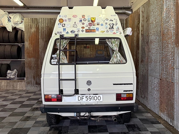 Volkswagen Transporter 15 of 30