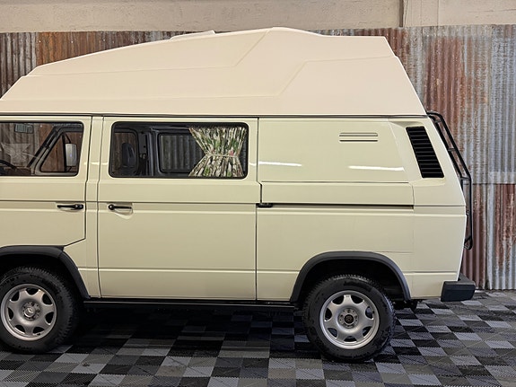 Volkswagen Transporter 10 of 30