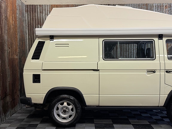 Volkswagen Transporter 4 of 30