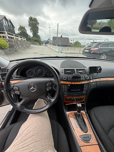 Mercedes-Benz E200 d 11 of 14