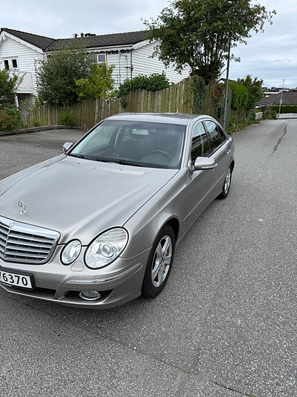 Mercedes-Benz E200 d 4 of 14