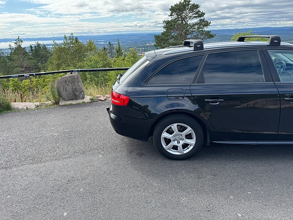 Audi A4 5 of 21