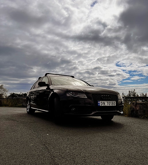 Audi A4 2 of 21