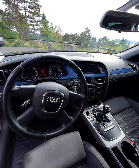 Audi A4 14 of 21