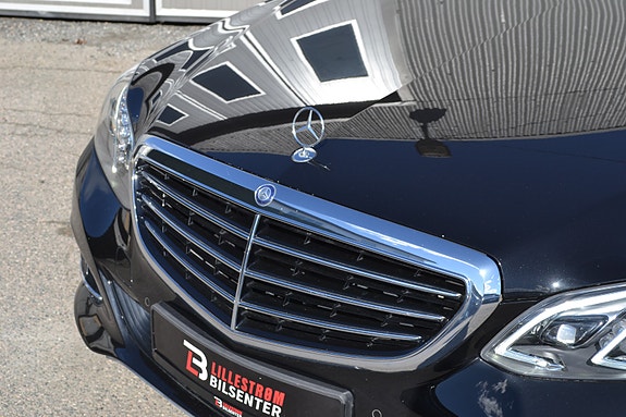 Mercedes-Benz E250 d 2 of 27
