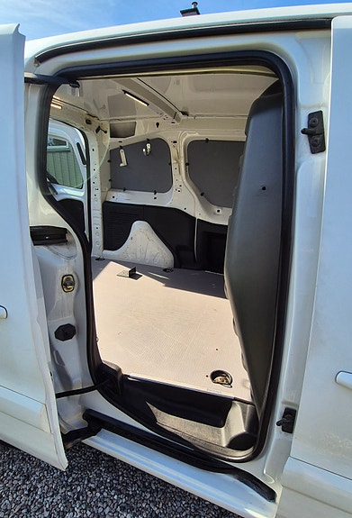 Peugeot Partner 13 of 13