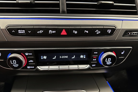 Audi Q7 20 of 30