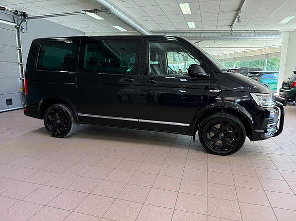Volkswagen Multivan 5 of 30