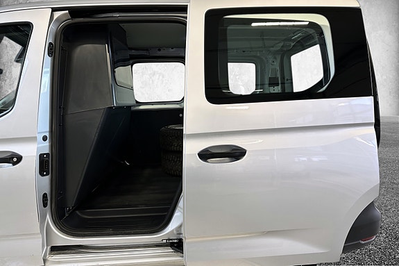 Volkswagen Caddy 11 of 30