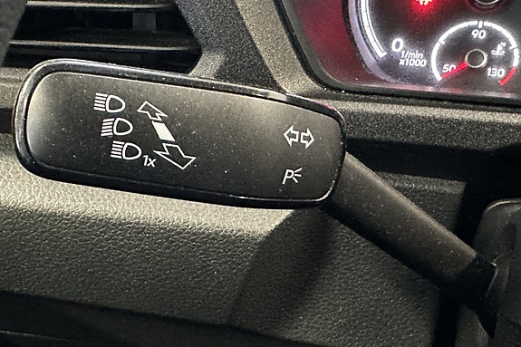 Volkswagen Caddy 19 of 30