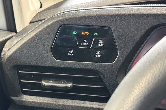Volkswagen Caddy 24 of 30