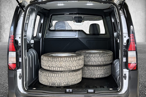 Volkswagen Caddy 13 of 30