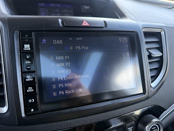 Honda CR-V 18 of 29