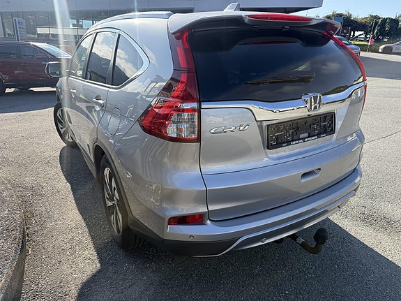 Honda CR-V 6 of 29