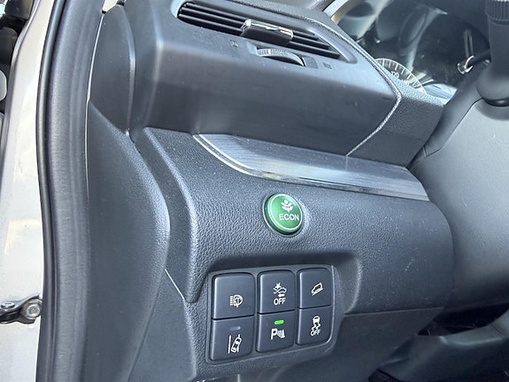 Honda CR-V 23 of 29