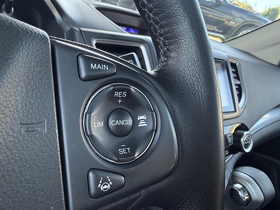 Honda CR-V 22 of 29