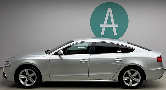 Audi A5 6 of 30