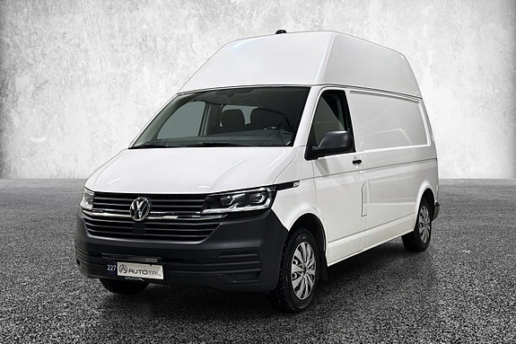 Volkswagen Transporter 3 of 30