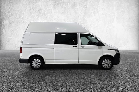 Volkswagen Transporter 10 of 30