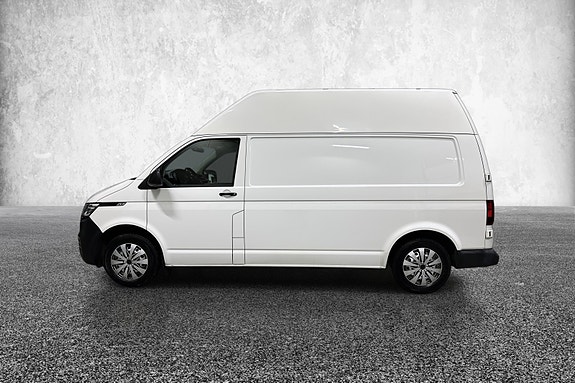 Volkswagen Transporter 4 of 30